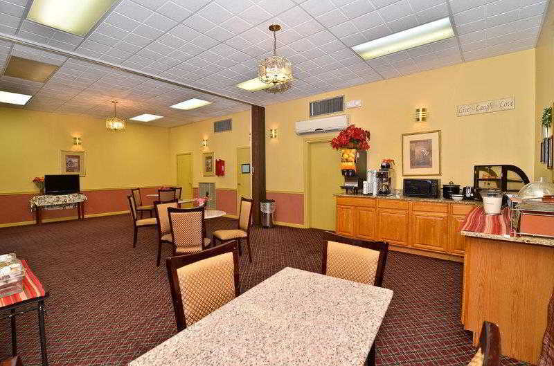 Econo Lodge Inn & Suites Fort Oglethorpe Buitenkant foto