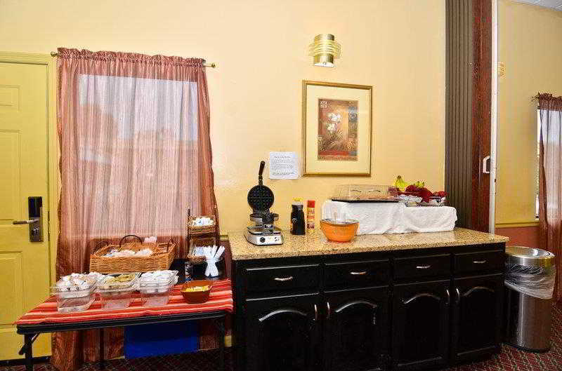 Econo Lodge Inn & Suites Fort Oglethorpe Buitenkant foto