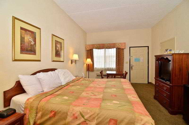 Econo Lodge Inn & Suites Fort Oglethorpe Buitenkant foto