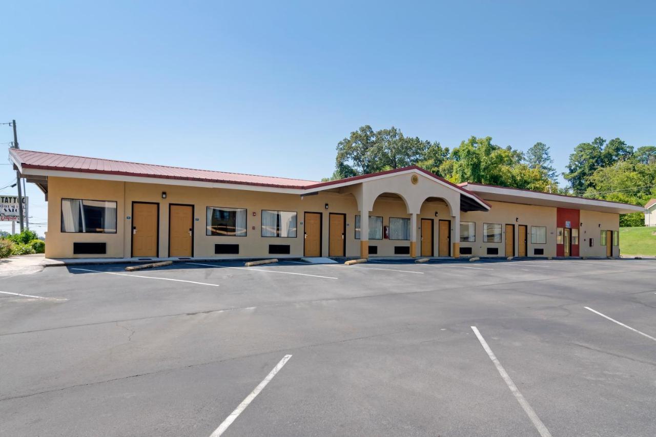 Econo Lodge Inn & Suites Fort Oglethorpe Buitenkant foto